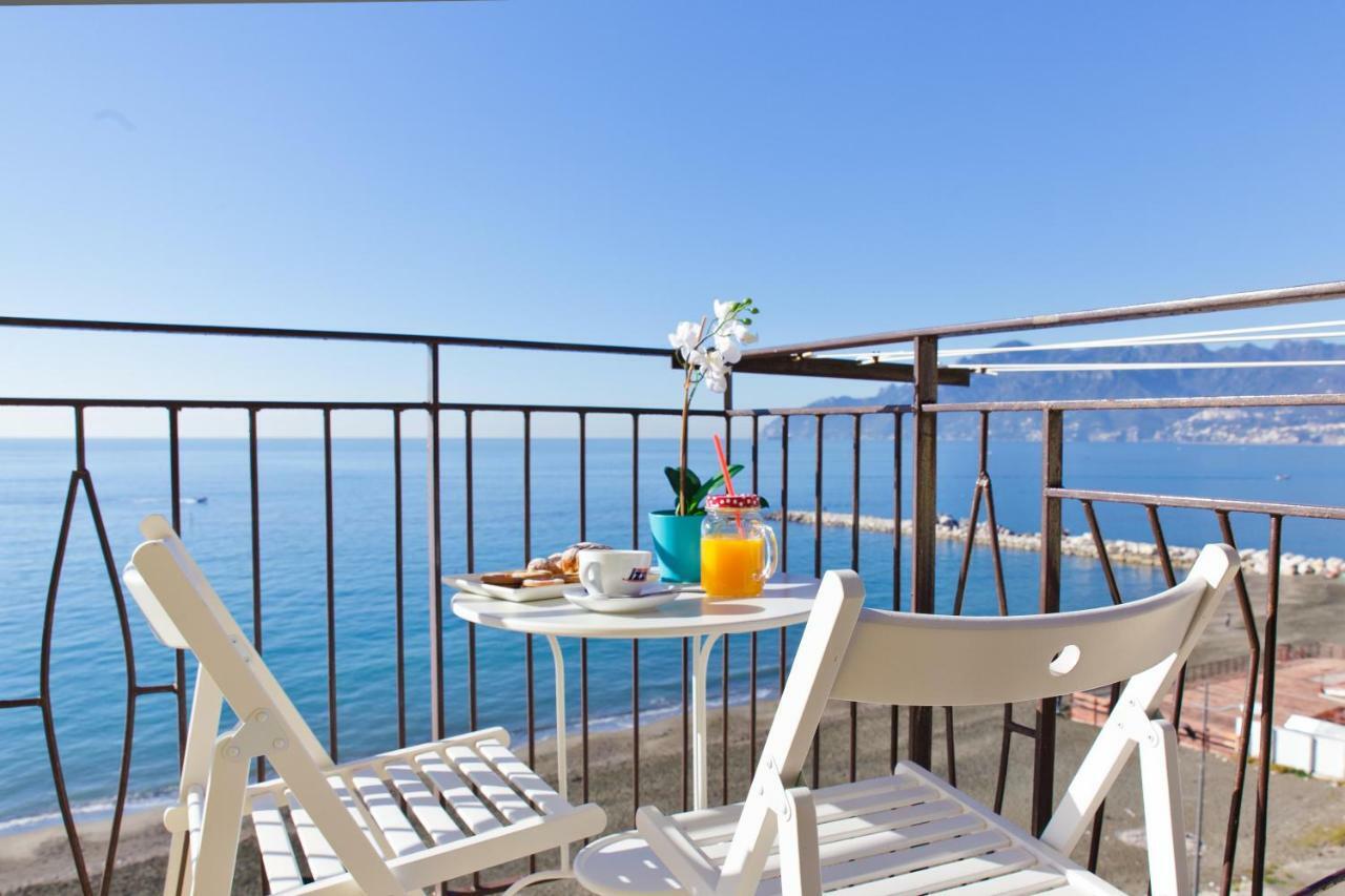 On The Beach Sea-View&Kitchen In Room Salerno Kültér fotó